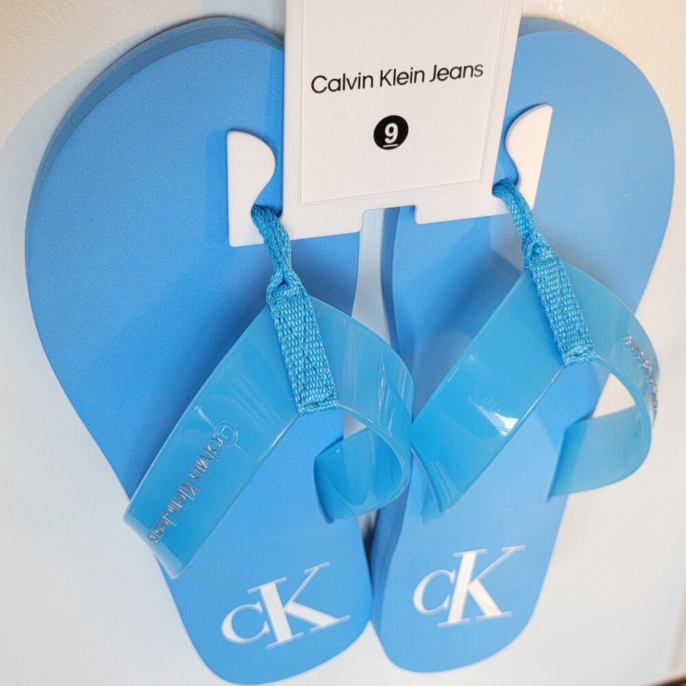 Calvin Klein Flip Flops Size 9